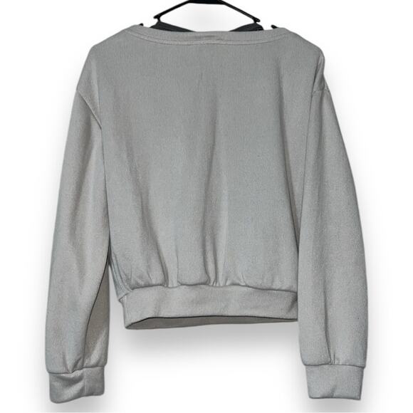 DAZY letter patched v-neck drop shoulder sweatshirt with halter top attached - Picture 10 of 11